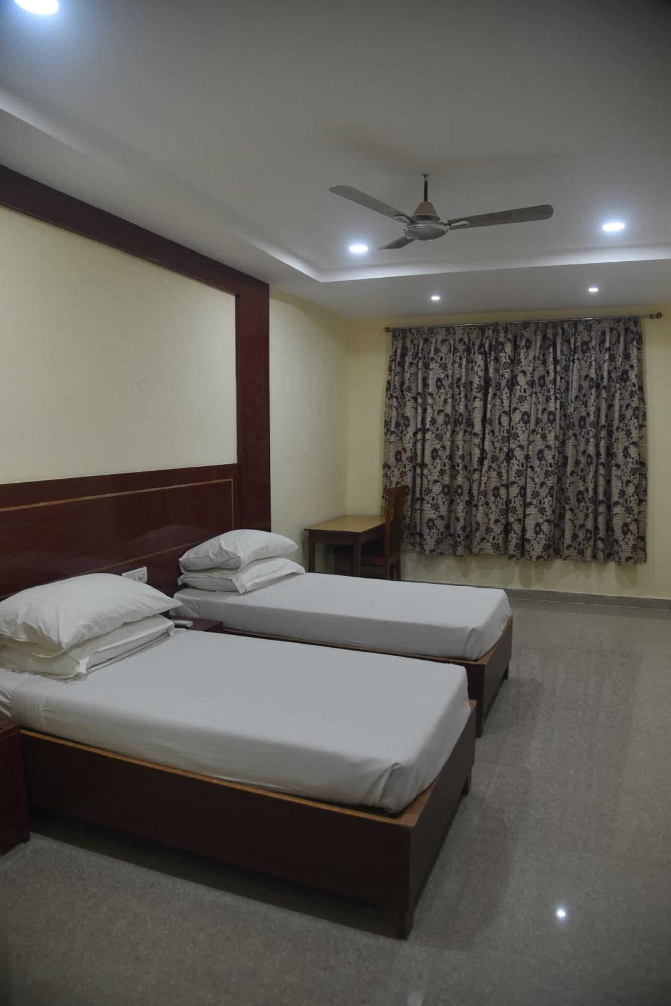 Indo Hokke Hotel Rājgīr Dış mekan fotoğraf